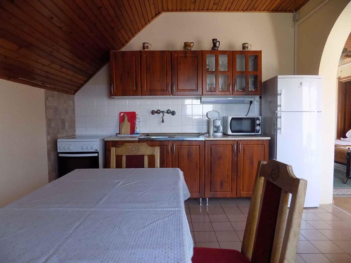 Three-Bedroom Apartment In Gyenesdias I Exterior photo